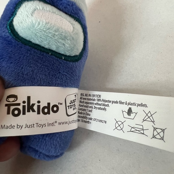 Toikido Among Us Stuffed Plush Hanger Bag Clip Keychain Blue 4 inch hang Toy - Picture 4 of 5